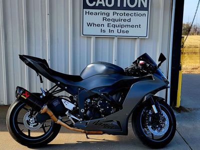 2025 ZX6-R ABS
