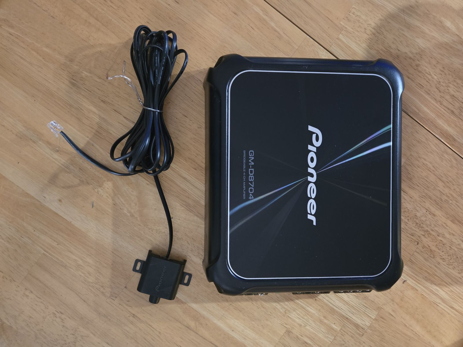 Pioneer 1200W 4 channel class-FD amp with bass boost