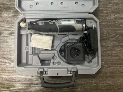 DREMEL 8220 CORDLESS ROTARY TOOL WITH CHARGER