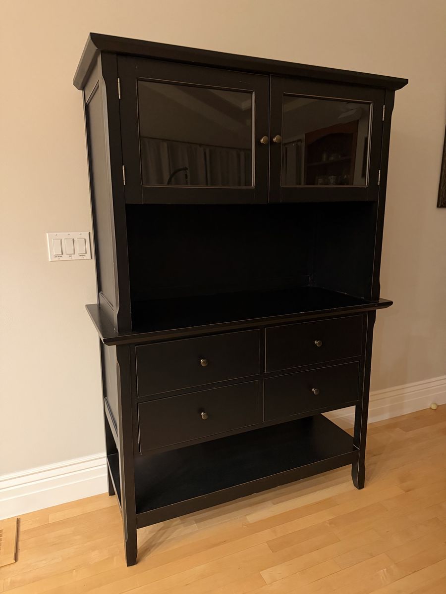 Main image 3