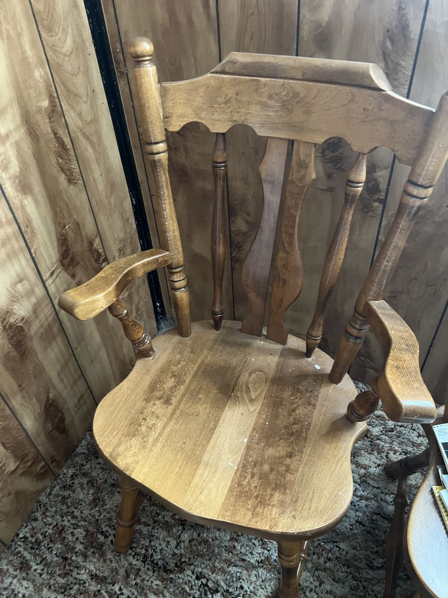 6 wooden kitchen Chairs