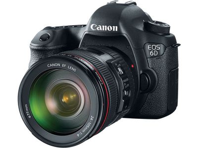 Canon EOS 6D DSLR with EF 24-105mm f/4 L IS USM Lens