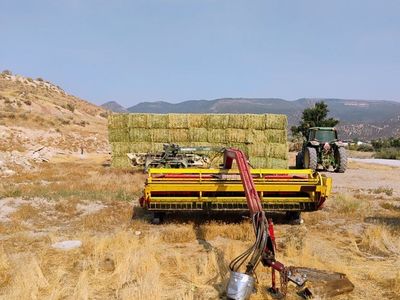 New Holland 114