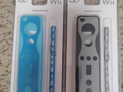 Wii controller glove