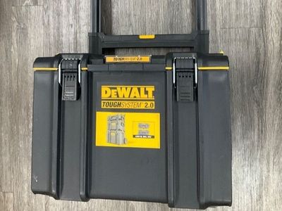 DEWALT TOUGH SYSTEMS 2.0 ROLLING TOOLBOX