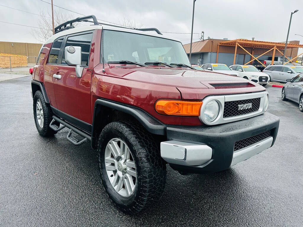 2008 Toyota FJ Cruiser Base