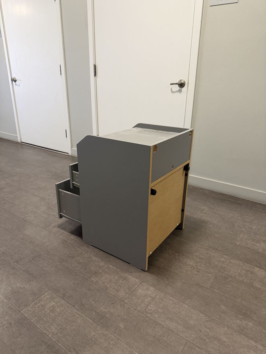 Main image 6