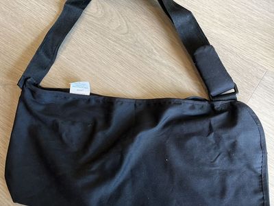 DJO Black Arm Sling Size Large