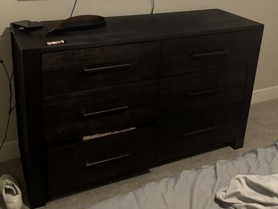Beautiful Bedroom Dresser From Corp. Apt