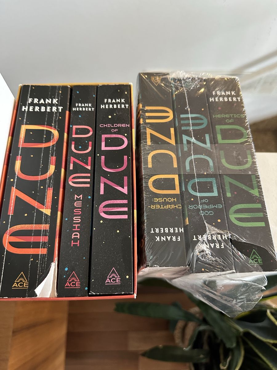 Dune books 1-6 