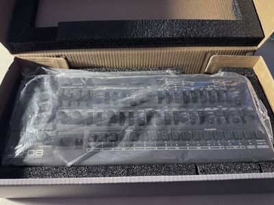 Roland Boutique Series JD-08 Synthesizer