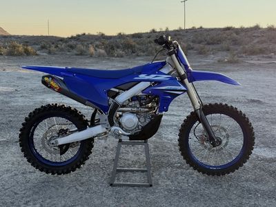 2025 Yamaha YZ450FX Dirt Bike