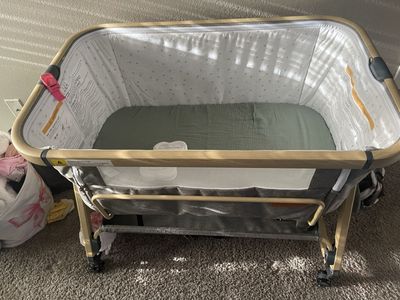 Bassinet & bedside crib 3 in 1 rocker