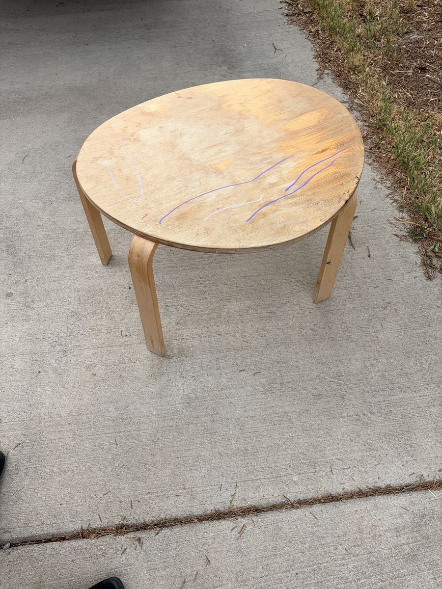 Free table