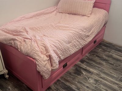 Twin Pink Wooden Bed Frame W/storage Drawers