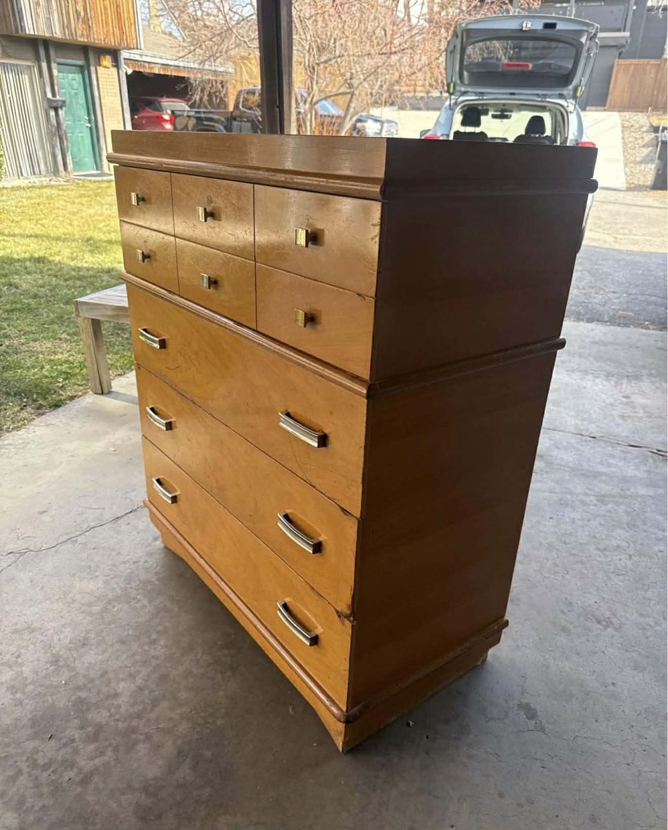 Vintage BASSETT 1950s Dresser Blonde Wood Maple