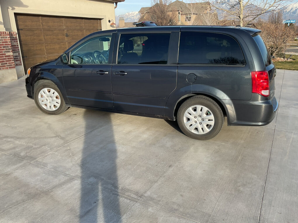 2014 DODGE GRAND CARAVAN SE