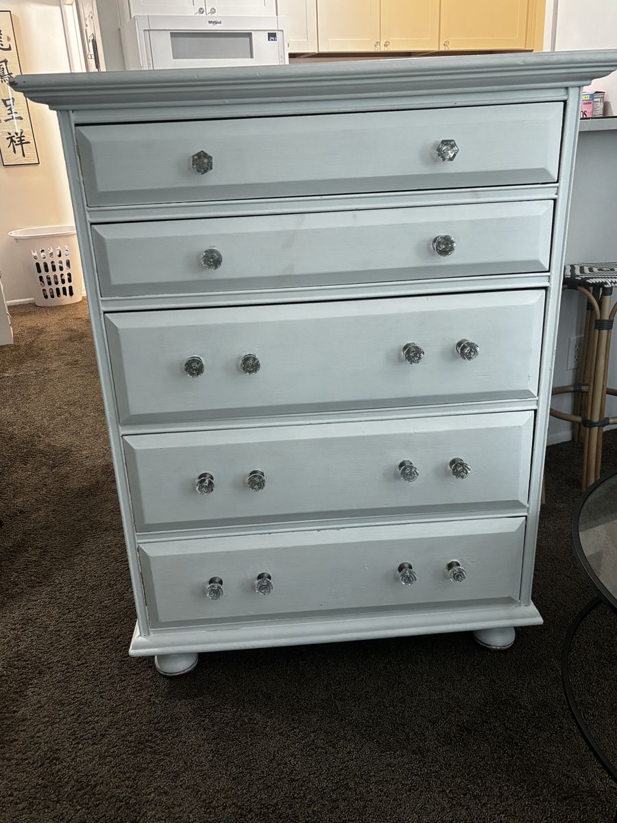 Free Dresser