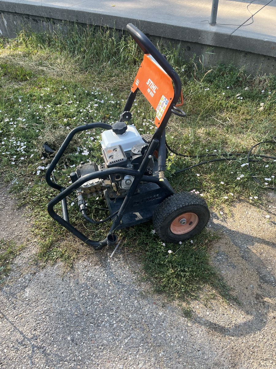 Pressure Washer