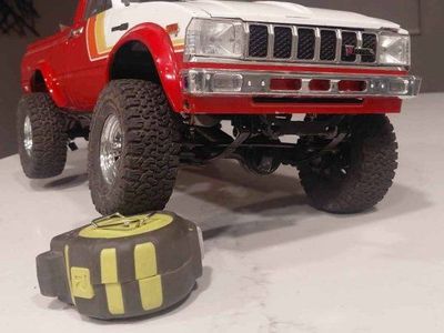 RC4WD TF2 1982 Yota pickup