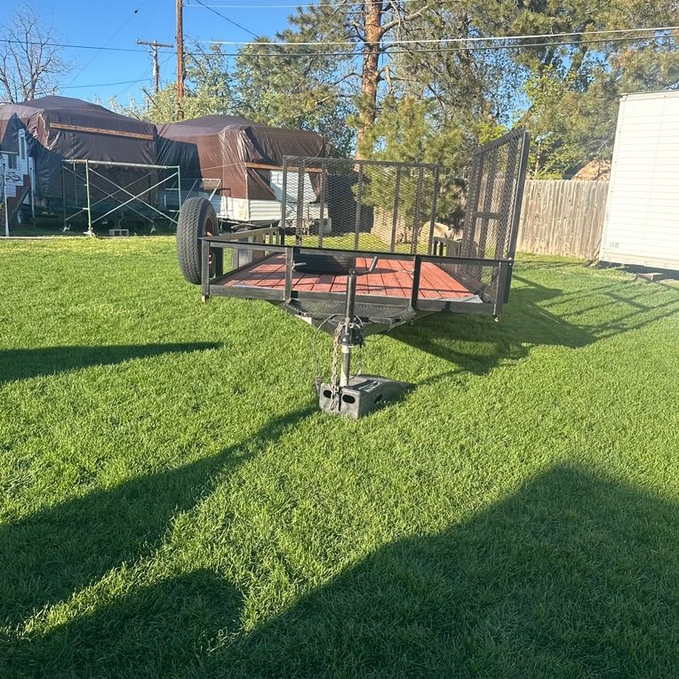 2006 14 Foot Trailer