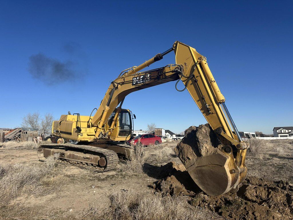 John Deere 1999 330LC EXCAVATOR