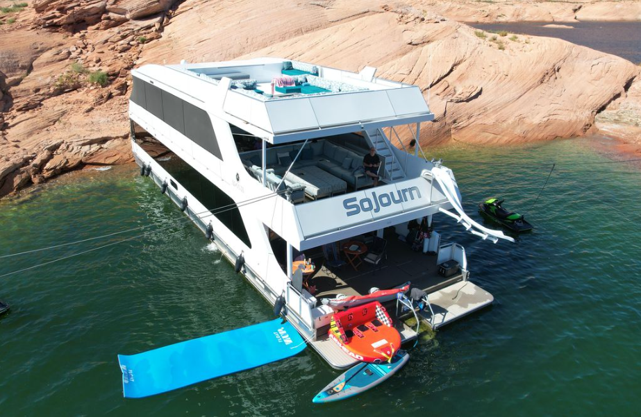 Antelope Point Marina Houseboat * Sojourn Trip #9* (2 Trips August & September)