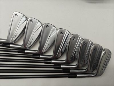 Taylormade P790 4-AW