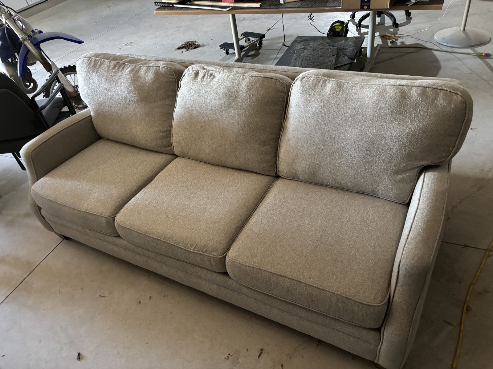 Beige Fabric 3-Cushion Sofa Couch