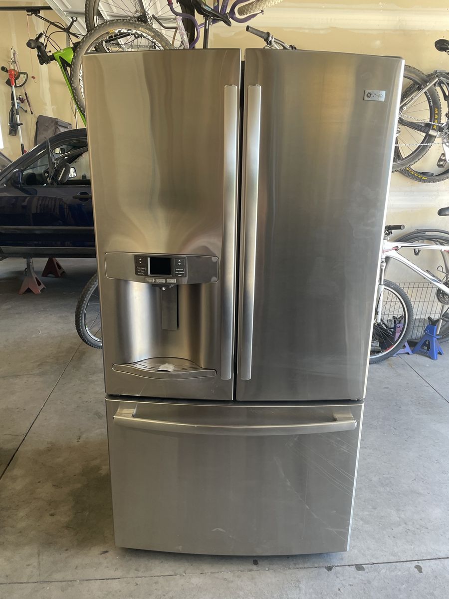 GE Profile Stainless Steel French Door Refrigerator with Bottom Freezer and Water/Ice Dispenser