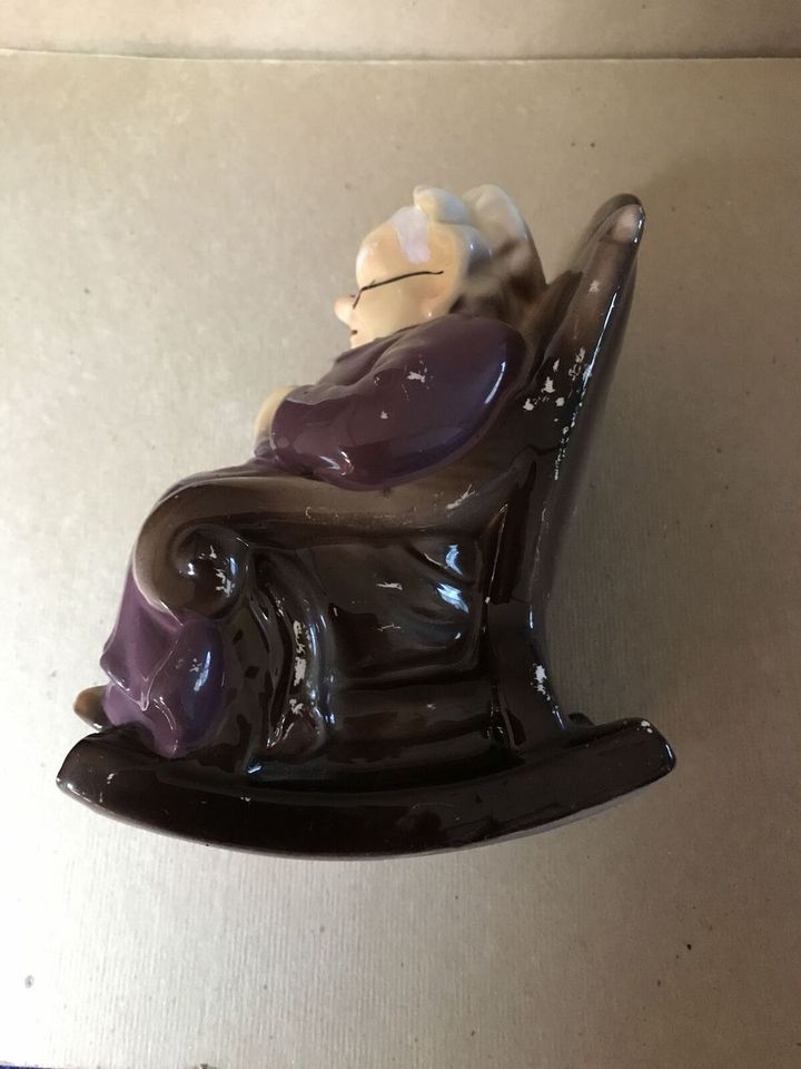 Main image 3