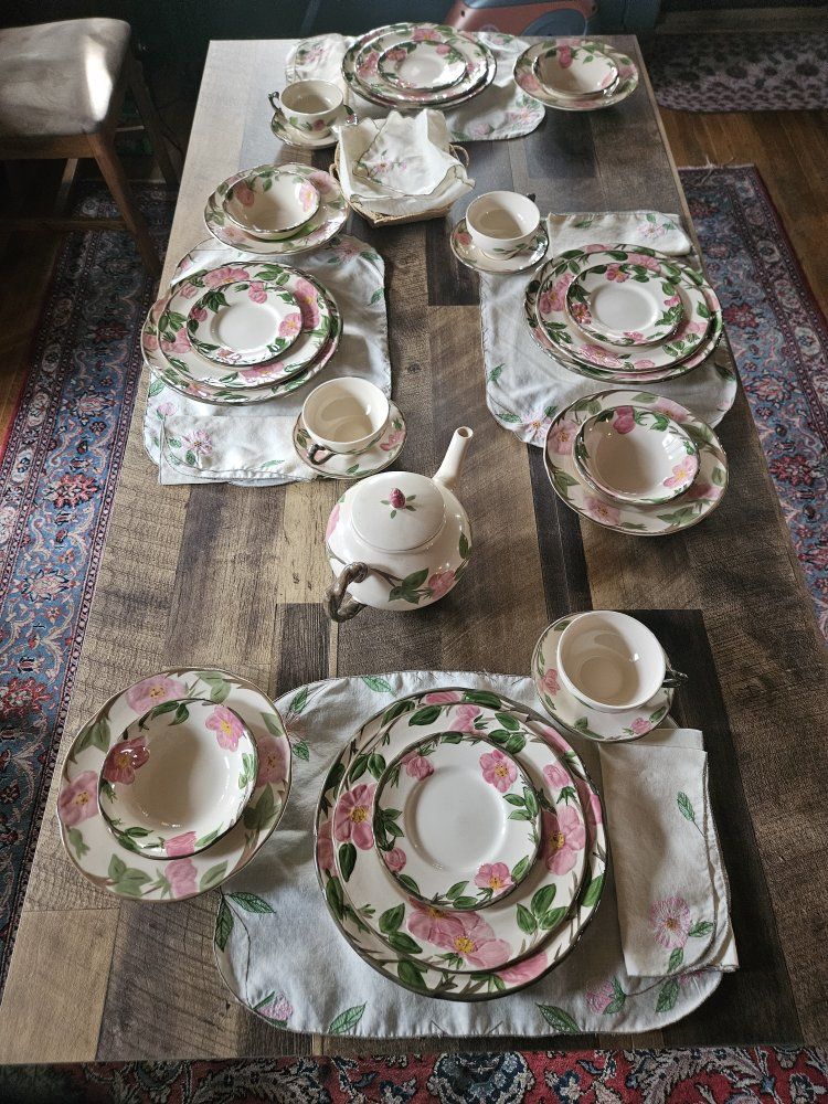 Main image 4