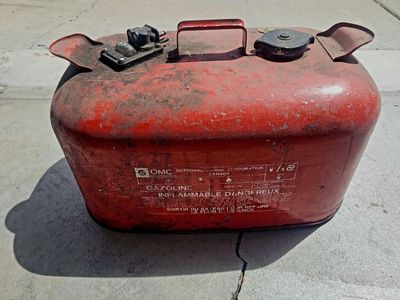 Metal Gas Can For Boat