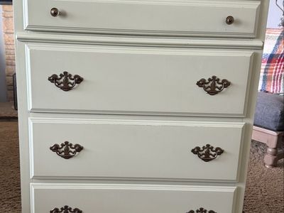 Solid Wood Dresser with dovetail drawers