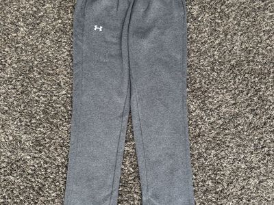 Women’s Under Armour Sweatpants