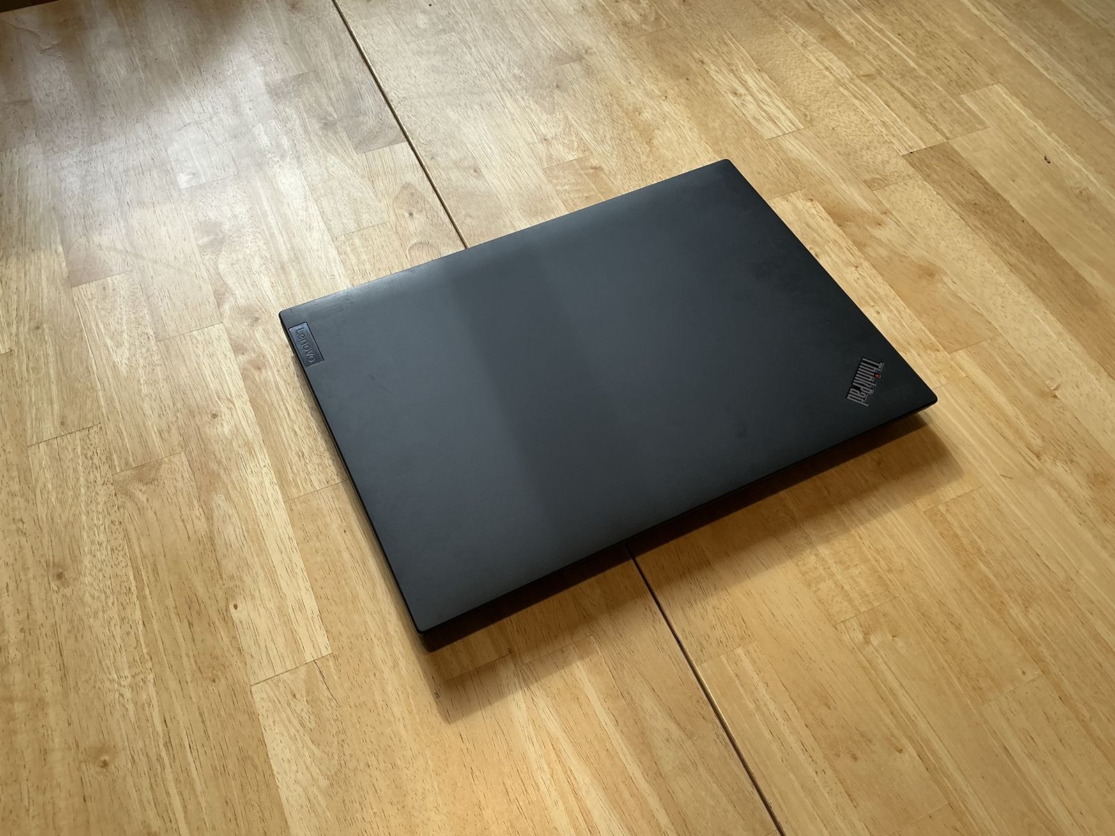 Main image 3