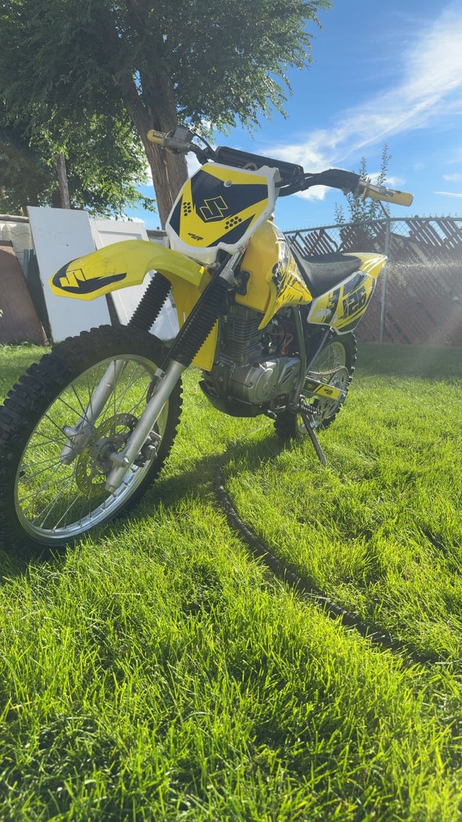 Suzuki DR-Z125L - 4 stroke