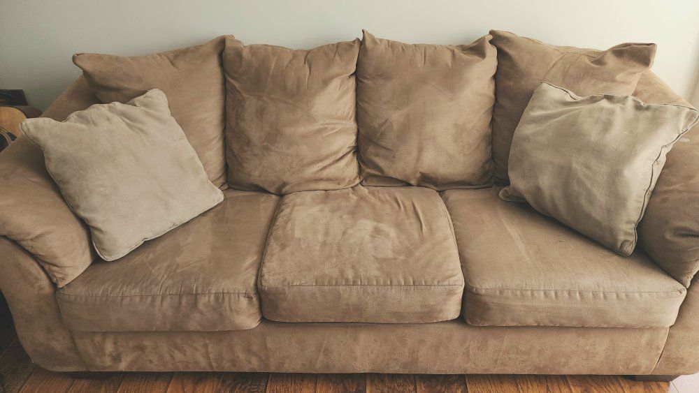 Microfiber Pull-out Couch