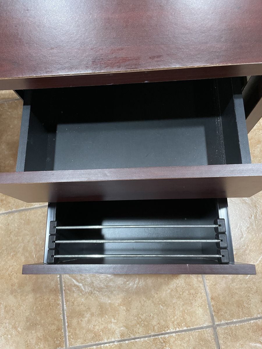 Main image 3