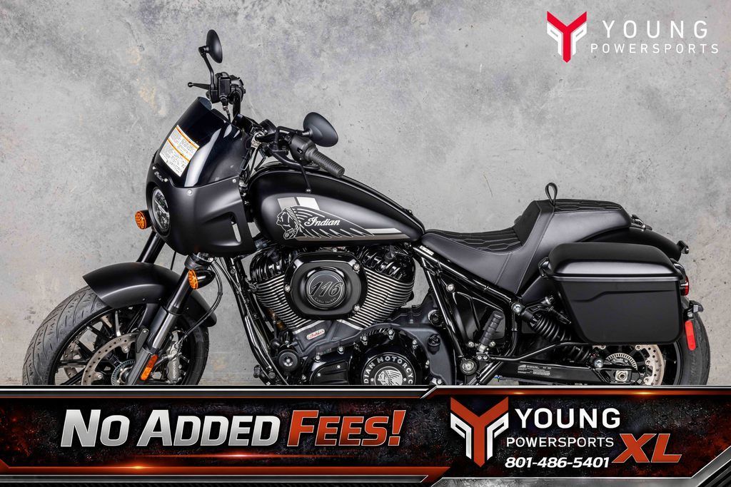 2025 Indian Motorcycle® Sport Chief RT Black Smoke