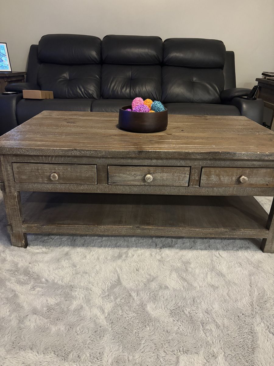 Coffee Table And End Tables