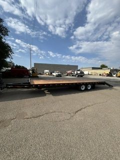 26 Ft Deck Over Trailer