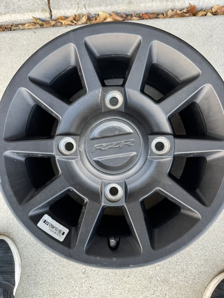 Polaris Razor Wheels 14