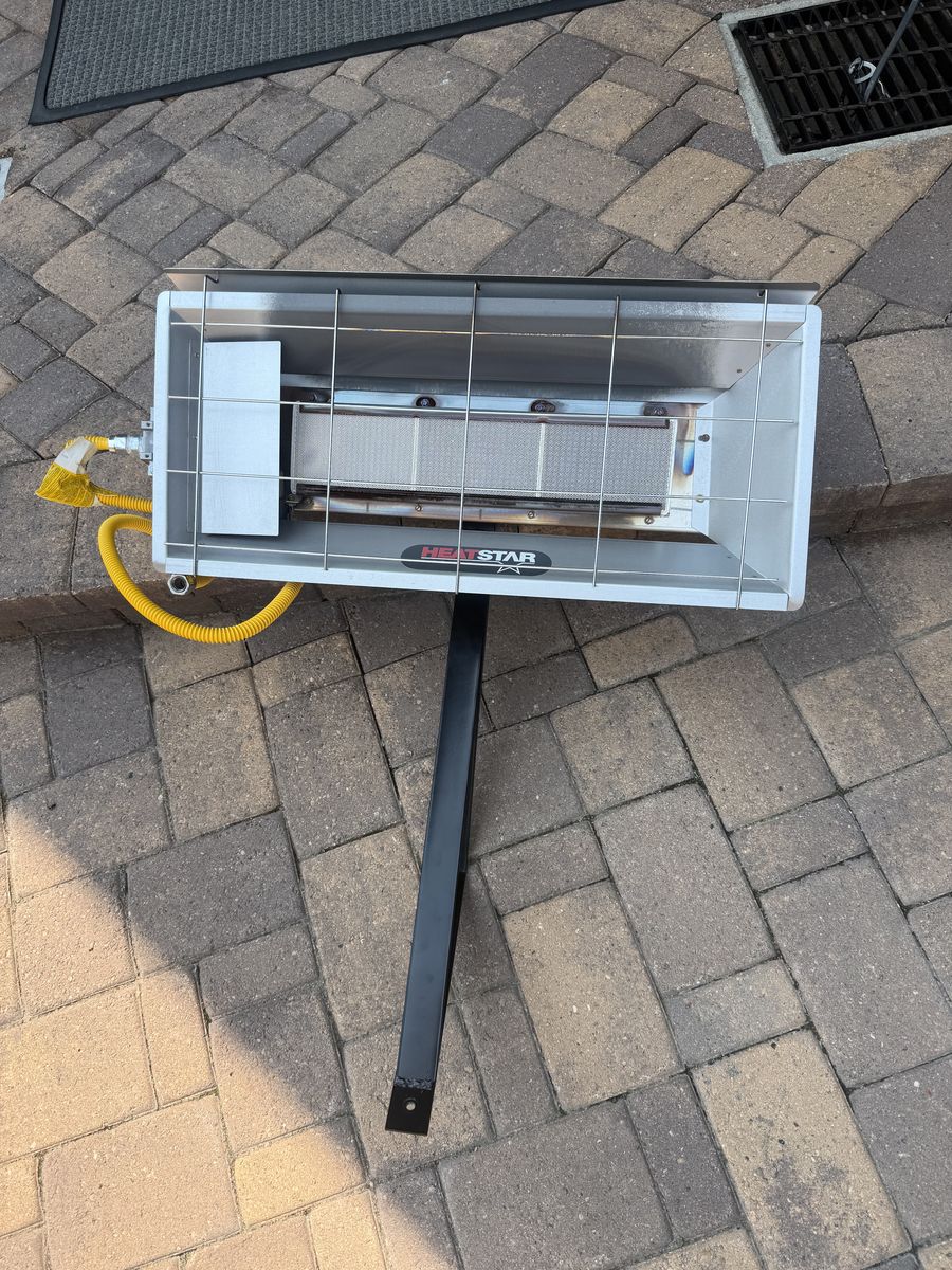 Heatstar Radiant Overhead Gas Heater with Mounting Arm and Flex Hose