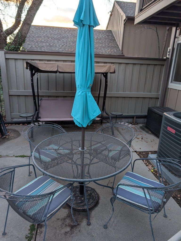 metal patio table with 4 chairs