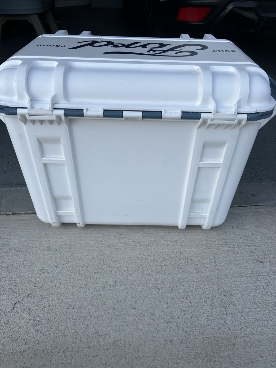 Main image 5