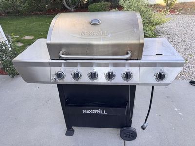 5-Burner Propane Gas Grill in Stainless Steel with Side Burner and Condiment Rack