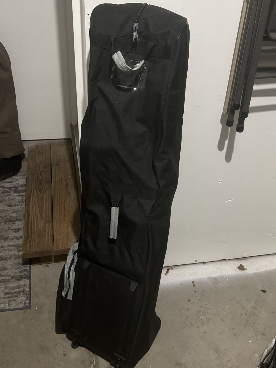 Golf travel case