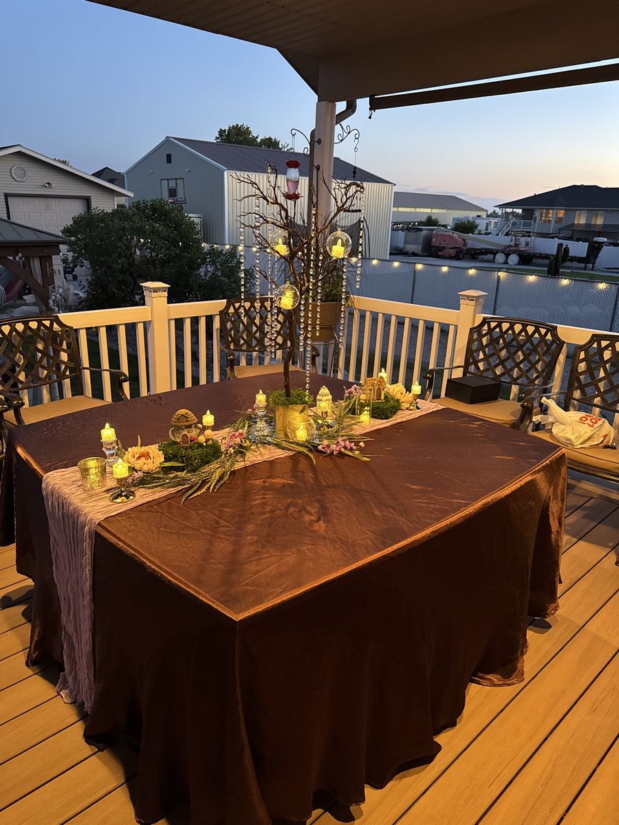 BalsaCircle 120" Chocolate Brown Satin Round Tablecloth for Weddings, Parties, Events