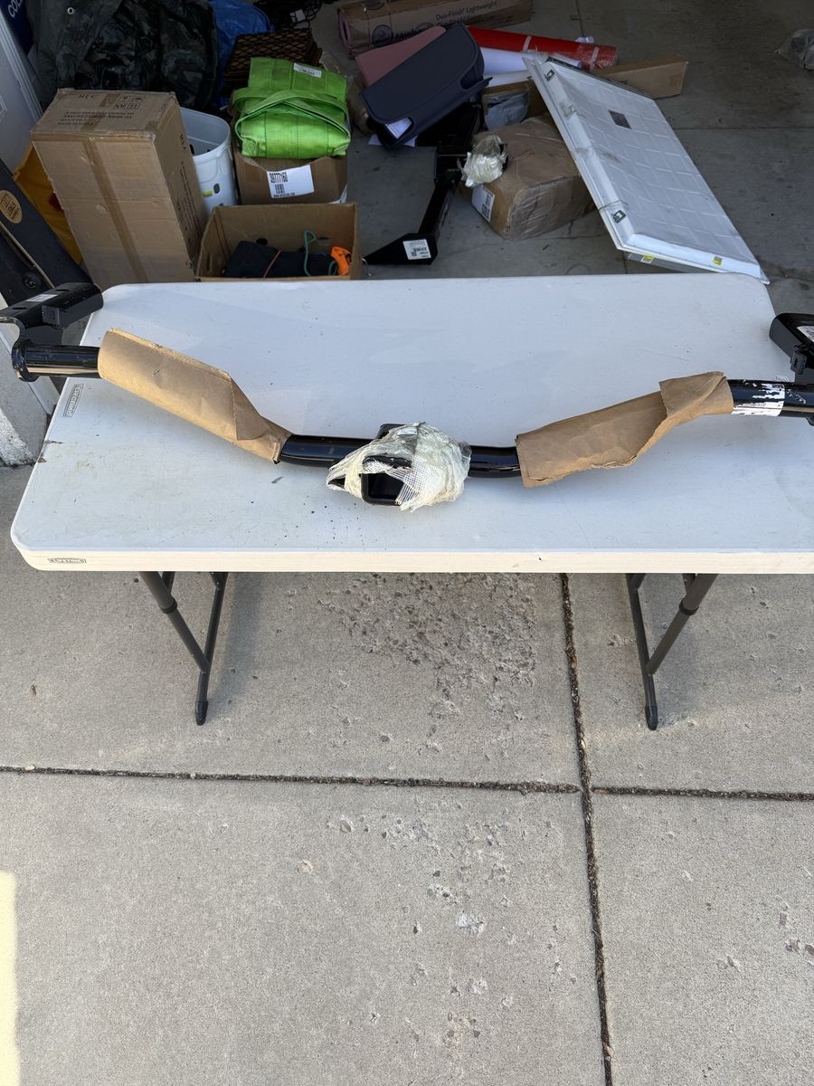 Main image 6